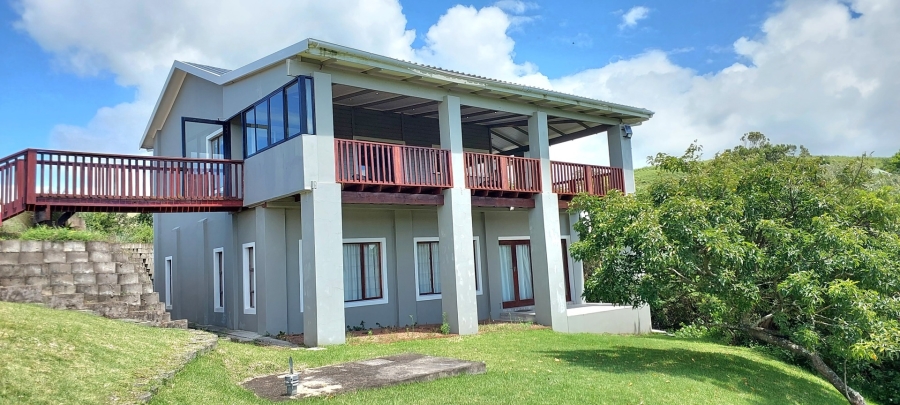 5 Bedroom Property for Sale in Morgans Bay Eastern Cape